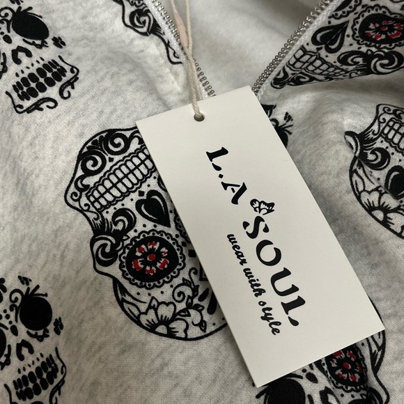 L.A. Soul Gray Zip Front Hoodie Sweatshirt Sugar Skull Designs NWT - Picture 5 of 6